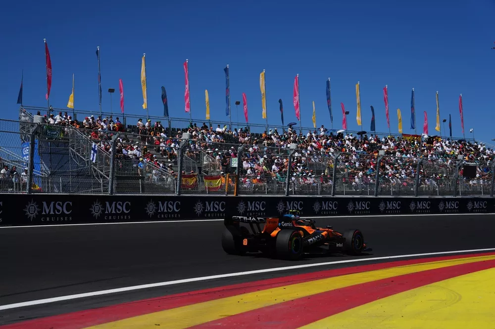 lando-norris-mclaren-3.webp